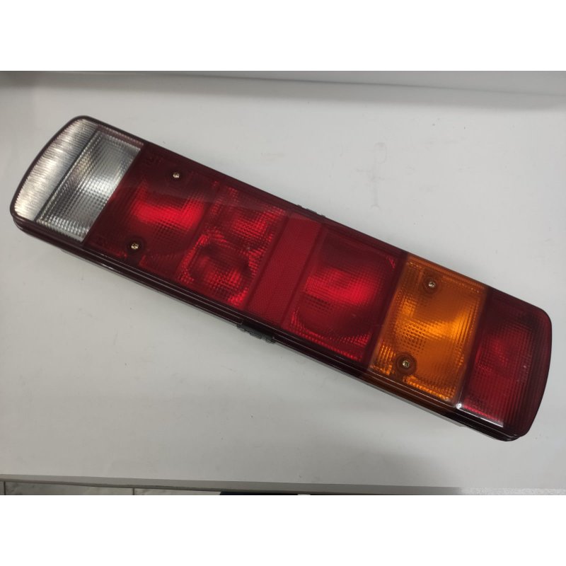 Lanterna Traseira LE Com Vigia LV992 Gauer Caminhões Volvo FH, FM, NH-12 ATÉ 2004.1