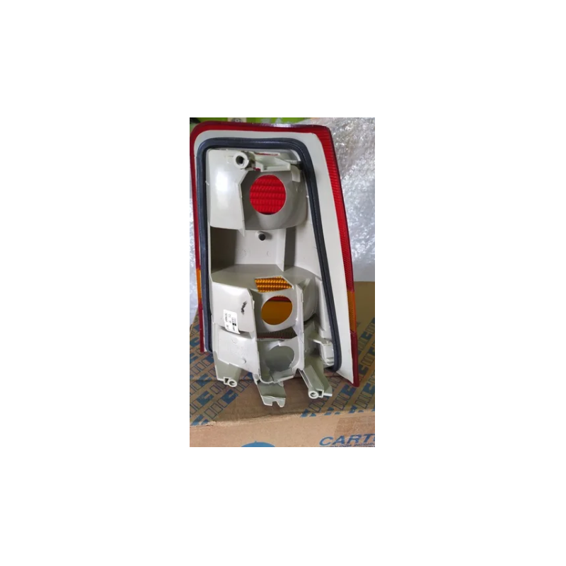 Lanterna Esquerda Tricolor Carto V3G210106 GM Kadett Original 05